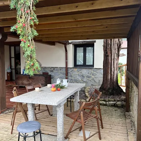 Casa Boni Y Florina Villa Nava Exterior photo