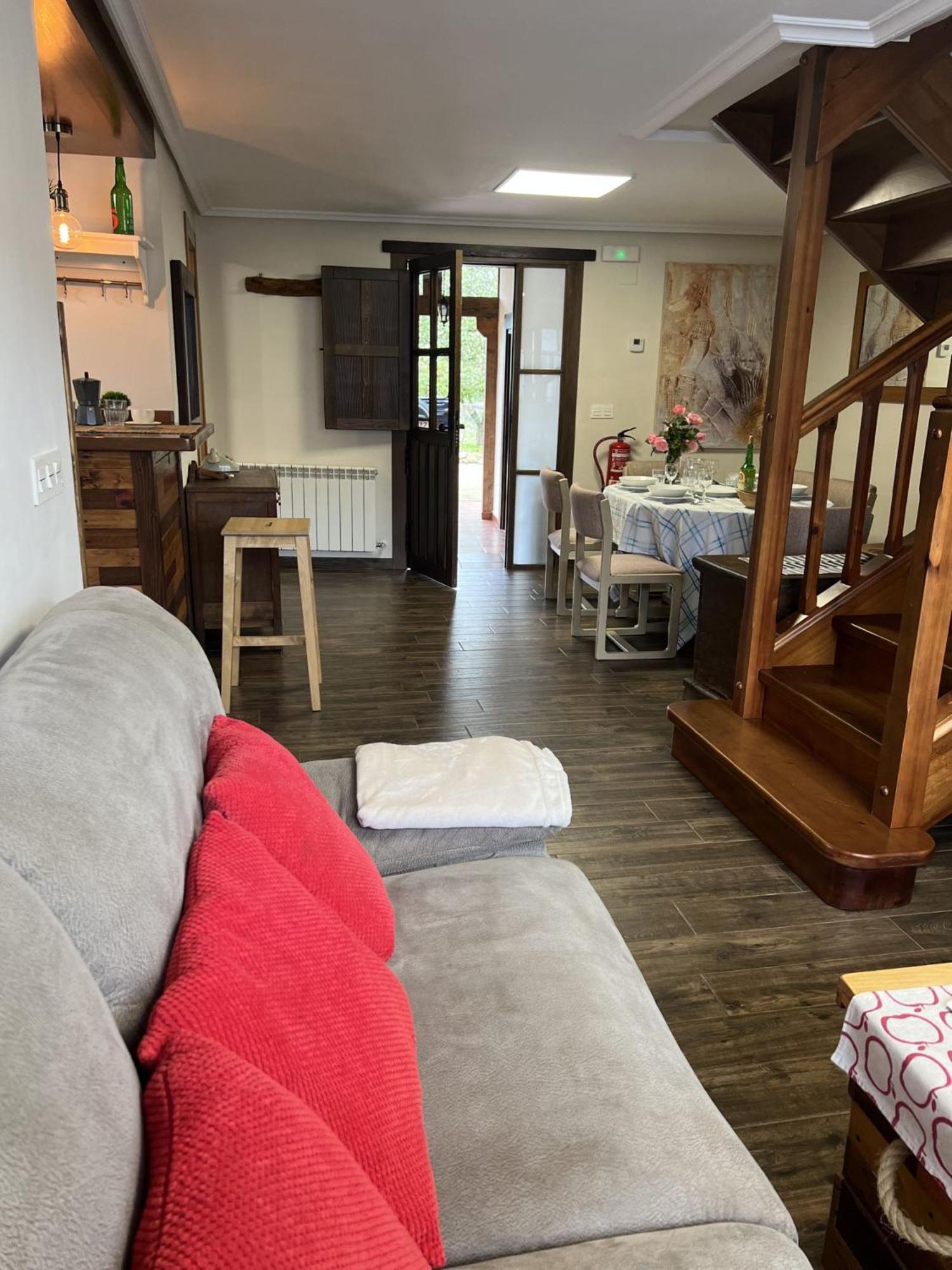 Casa Boni Y Florina Hébergement de vacances Nava